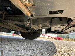 SCANIA P250 / LBW / Carrier 1150 MT / Seitentür / Trenn