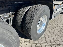 MAN TGX 26.580 6x4 / Kurzholz / Tajfun 150Z96