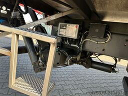 SCANIA P 280 / 6x2 / Carrier 1250 MT  / Länge 9,1 m