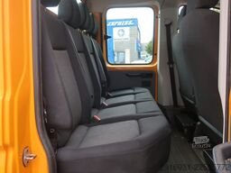 VW Nr.42 Crafter Pritsche 35 DOKA mittellang