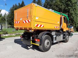 Mercedes-Benz Unimog U423 mit Abrollsystem und Mulde