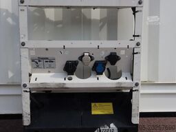 Krone 2 Asser Gesloten Trailer Lift As