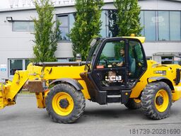 JCB 540-140 telescopic loader / 14 m range