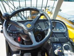 JCB 535-95 / 3.5 T / range 9.5 m / joystick