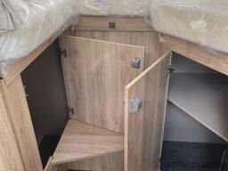 Eura Mobil Profila T 695 EB Mondial Edition 180 PS * Automatik * Lithium