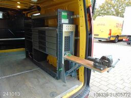 FORD Transit Custom L2 2.2 TDCI Bott-AHK-Klima-Navi