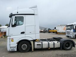 MERCEDES-BENZ 1843 Actros 4x2, Retarder, 2x Tank, AC, Lowliner