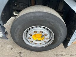 Volvo FM12-380 6x4 + HIAB 166 BS-3 CL + RADIO - STEEL...