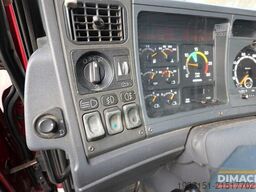 Scania 124G 420 Scania 124G 420 PK - Euro 3 - levendve...