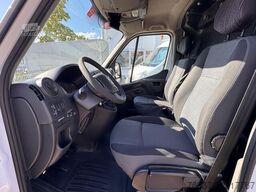 Renault Master  Steiger Klubb K38P 200kg korb