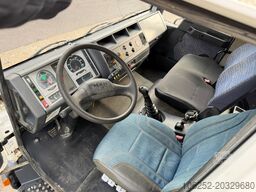 MAN 10.225 LC CLOSED BOX / KOFFER - DOKA - MANUAL G...