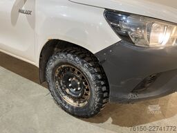 Toyota HiLux 2.4 D-4D Double Cab 150 PK 4X4 / Airco / ...