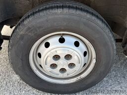 PEUGEOT Boxer Kasten Hochraum 333 L2H2 Pro BlueHDi 130
