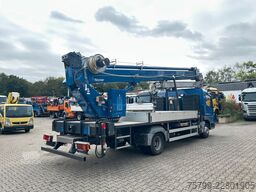 MERCEDES-BENZ 816 mit Böckerkran bis 35 m AK35-3000 4x2