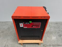 Linde E20PL-02--EK + Ladegerät 3516