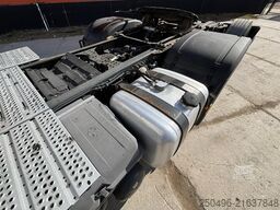 Mercedes-Benz Actros 2542 6x2