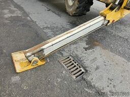 MANITOU MRT 2470+ Privilege, Klima, drehbare Kabine