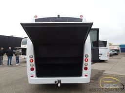 IVECO Rosero First, 29 Sitze, Euro 6
