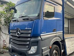 Mercedes-Benz Actros 2548