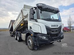 IVECO AD300XZ X-Way 480 6x4 Meiller Bordmatic