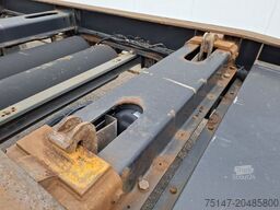 SCHMITZ CARGOBULL 18 to 2-Achs ACF 18 Abroll- Schlittenanhänger