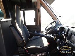 IVECO Rosero First 31 Sitze EURO 6