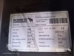 Schmitz Cargobull Tiefkühler Multitemp Doppelstock Trennwand