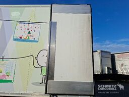 Schmitz Cargobull Tiefkühler Multitemp Doppelstock Trennwand