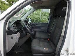 VOLKSWAGEN T6.1 Transporter Kasten lang FWD / Klima / PDC
