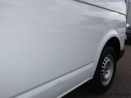 VOLKSWAGEN T6.1 Transporter Kasten lang FWD / Klima / PDC