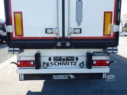 SCHMITZ CARGOBULL SKO 24/L V7 Multitemp/Doppelst./Trennwand/Liftac