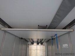 SCHMITZ CARGOBULL SKO 24/L V7 Multitemp/Doppelst./Trennwand/Liftac