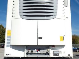 SCHMITZ CARGOBULL SKO 24/L V7 Multitemp/Doppelst./Trennwand/Liftac