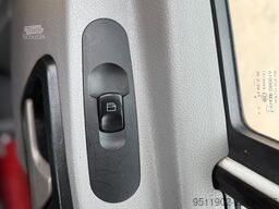 MERCEDES-BENZ Sprinter 311 CDI Maxi Rollstuhl Automatik 80KW