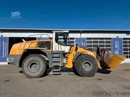 LIEBHERR L566 Radlader 27 Ton *11.350 h