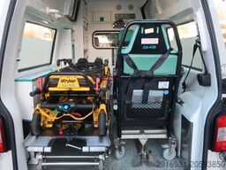 VOLKSWAGEN T5 Transporter Hochdach lang/KTW/Klima/FN: A94