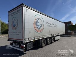 Schmitz Cargobull Curtainsider Coil Getränke