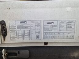 SCHMITZ CARGOBULL SCS24/L 13.62 E B 1.Hand Liftachse Edscha Portal