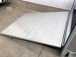 Vezeko TK B 27.35 Rampe Tür Fenster Kofferanhänger