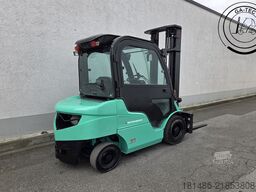 Mitsubishi FD25N