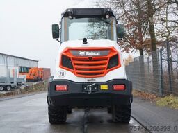 BOBCAT L75 mit Schaufel & Palettengabel