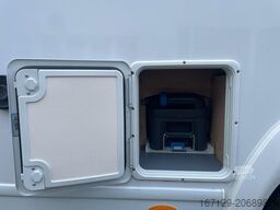 LMC Tourer A 690 Schaden am Alkoven