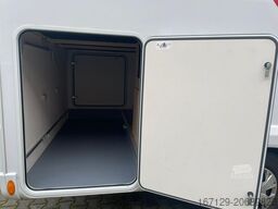 LMC Tourer A 690 Schaden am Alkoven