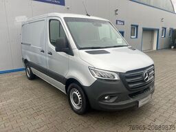 MERCEDES-BENZ Sprinter 314 AUTOMATIK NAVI TOTWINKEL KAMERA LED