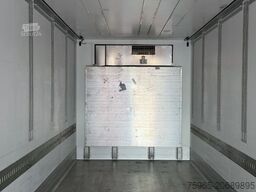 SCHMITZ CARGOBULL SCB*S3B THERMO KING SLXi 300 ONLY 502 ENGINE HOU