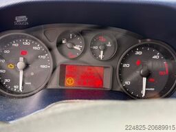 IVECO DAILY 70C18 KÜHLKOFFER+LBW*2017*MOTORSCHADEN*