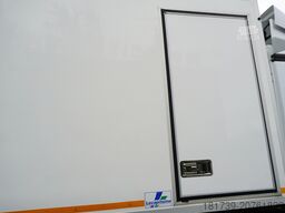 Mercedes-Benz Actros 1824 / Refrigerator 22 EPAL