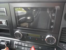 Mercedes-Benz Actros 1824 / Refrigerator 22 EPAL