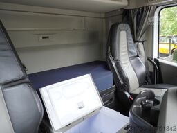 Volvo FH 460 / Krone refrigerator 23 EPAL! / C