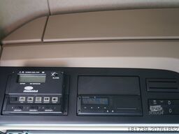 Mercedes-Benz Actros 2546 / Lecapitaine refrigerator